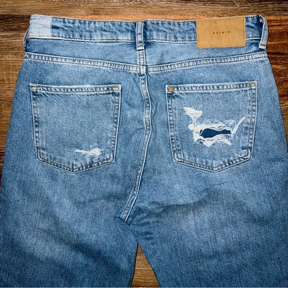 H&M &DENIM Boyfriend Jeans, Size 6 - Picture 5 of 11